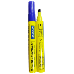 Alternative view of Permanent Marker Modest chisel 821